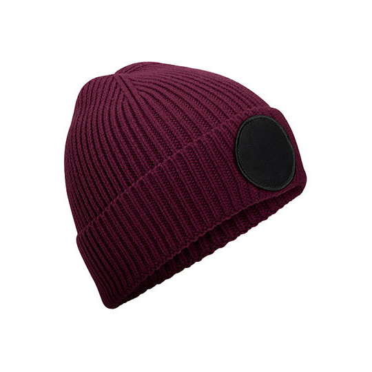 RPET-beanie-Met-ronde-patch-bedrukken-rood